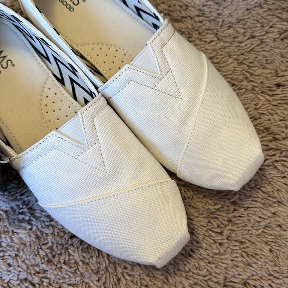 NWT TOMS ALPARGATA SHOES - see description - Picture 3 of 8